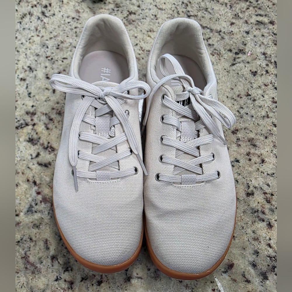 NOBULL Ivory Gum Canvas Sneakers W9 M7.5 Worn Once
